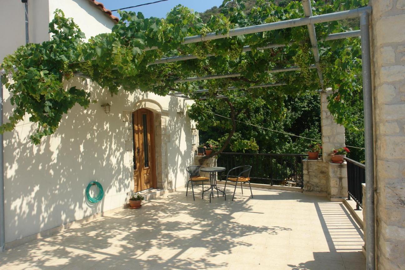 Villa Eleva Aryiroúpolis Esterno foto
